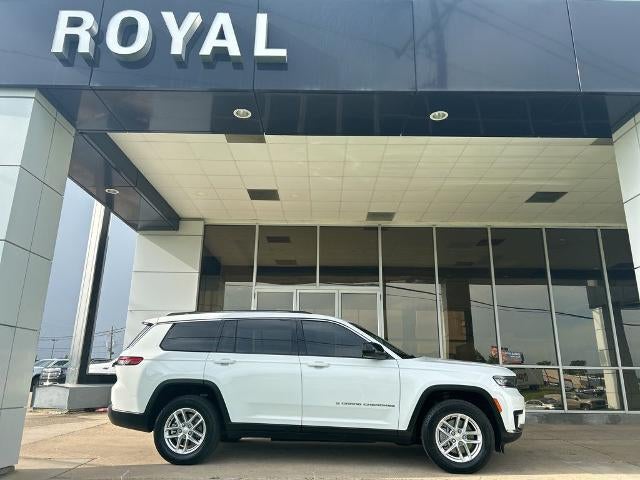 2023 Jeep Grand Cherokee L Laredo's photo
