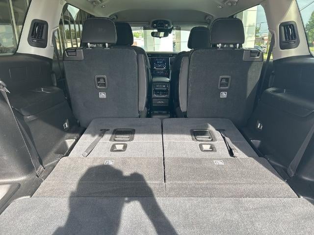 2023 Jeep Grand Cherokee L Laredo 4x2