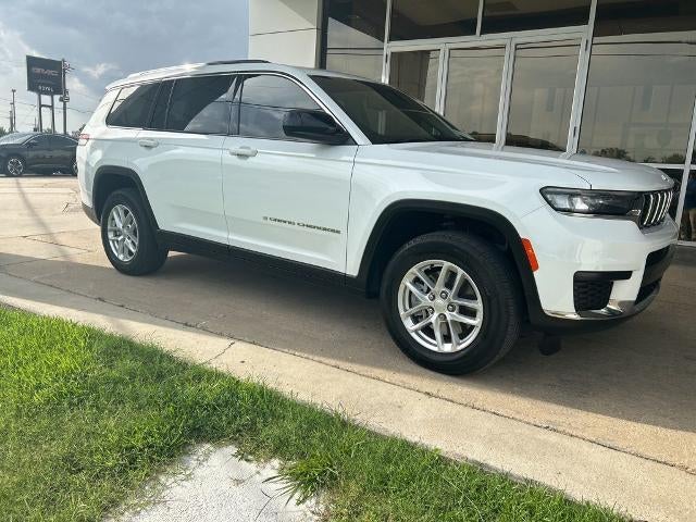 2023 Jeep Grand Cherokee L Laredo 4x2