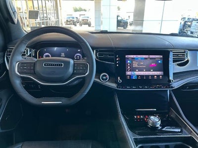 2022 Jeep Wagoneer Series III 4x2
