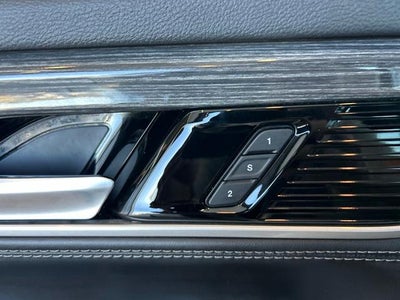 2022 Jeep Wagoneer Series III 4x2