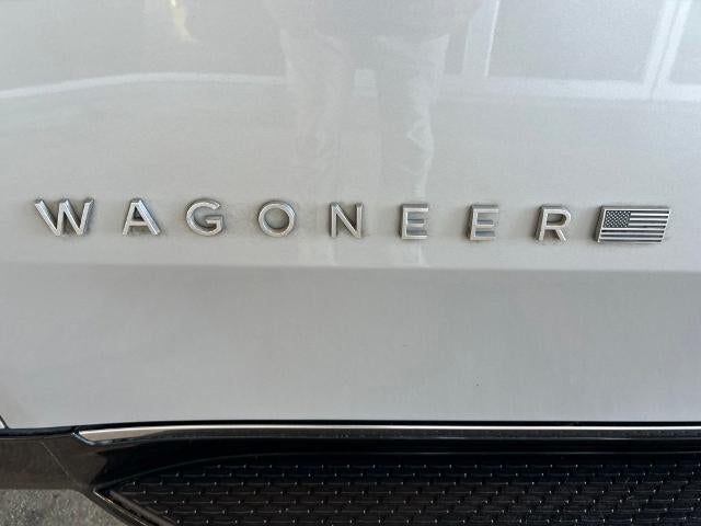 2022 Jeep Wagoneer Series III 4x2