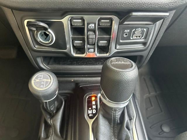 2025 Jeep Gladiator Nighthawk