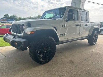 2025 Jeep Gladiator Nighthawk