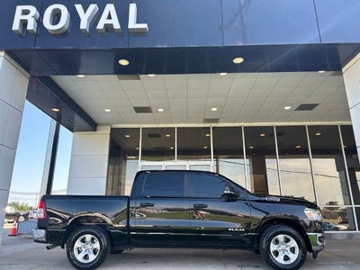 2023 RAM 1500 Big Horn Crew Cab 4x2 5'7" Box