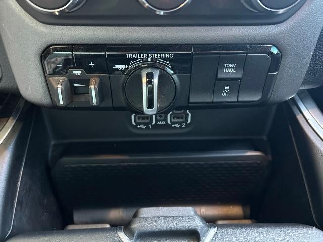 2023 RAM 1500 Big Horn Crew Cab 4x2 5'7" Box