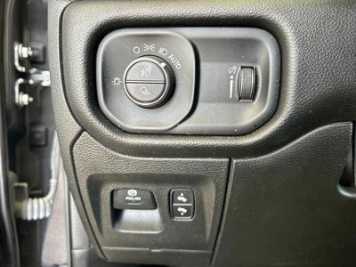 2023 RAM 1500 Big Horn Crew Cab 4x2 5'7" Box