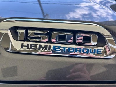 2023 RAM 1500 Big Horn Crew Cab 4x2 5'7" Box