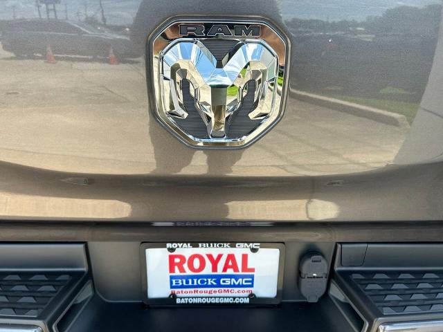2023 RAM 1500 Big Horn Crew Cab 4x2 5'7" Box