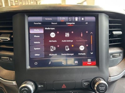 2023 RAM 1500 Lone Star Crew Cab 4x4 5'7" Box