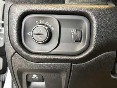 2023 RAM 1500 Lone Star Crew Cab 4x4 5'7" Box