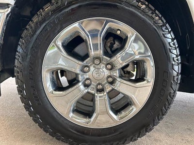 2023 RAM 1500 Lone Star Crew Cab 4x4 5'7" Box