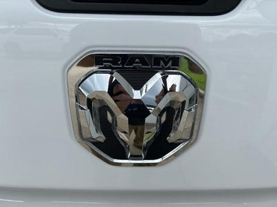 2023 RAM 1500 Lone Star Crew Cab 4x4 5'7" Box