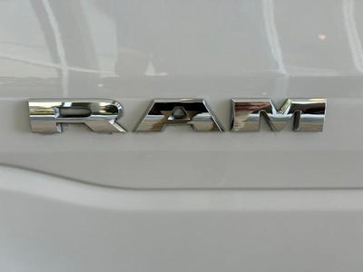 2024 RAM 1500 Big Horn Crew Cab 4x4 5'7" Box