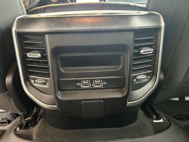 2023 RAM 1500 Big Horn Crew Cab 4x4 5'7" Box