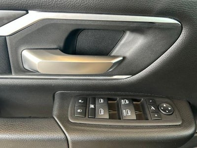 2023 RAM 1500 Big Horn Crew Cab 4x4 5'7" Box