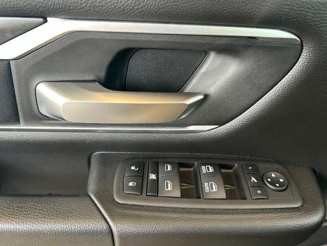 2023 RAM 1500 Big Horn Crew Cab 4x4 5'7" Box