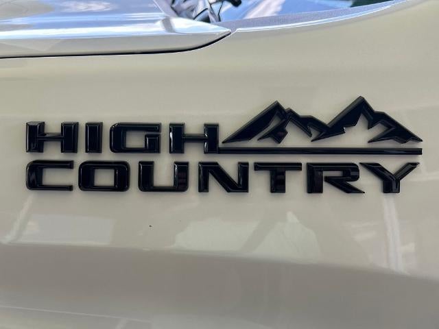 2022 Chevrolet Silverado 1500 LTD High Country