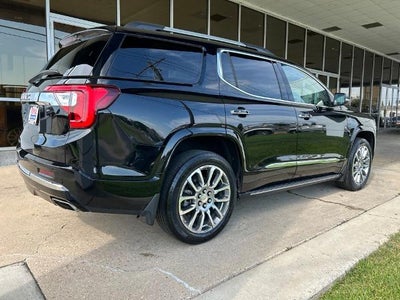 2022 GMC Acadia Denali