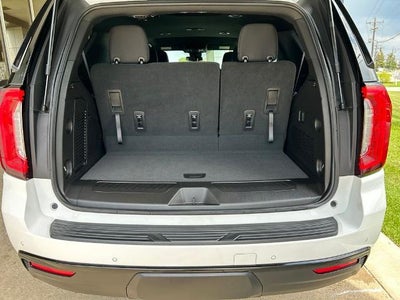 2023 GMC Yukon SLE