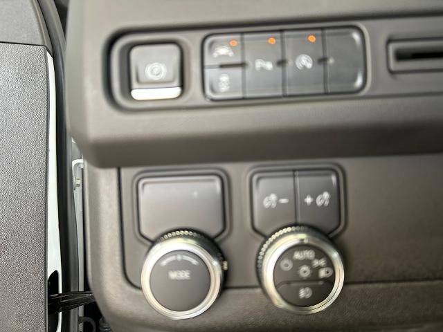 2023 GMC Yukon SLE