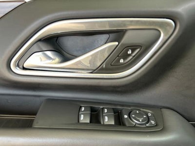 2023 GMC Yukon SLE