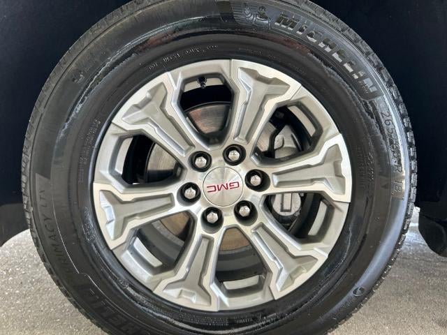 2023 GMC Yukon SLE