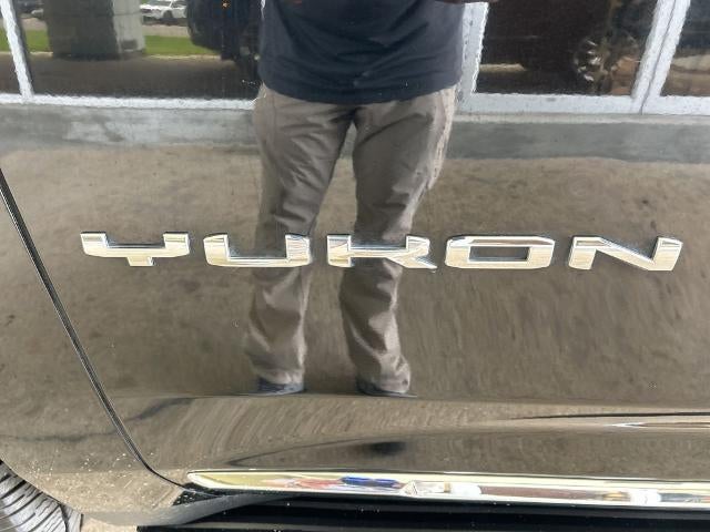 2022 GMC Yukon SLT