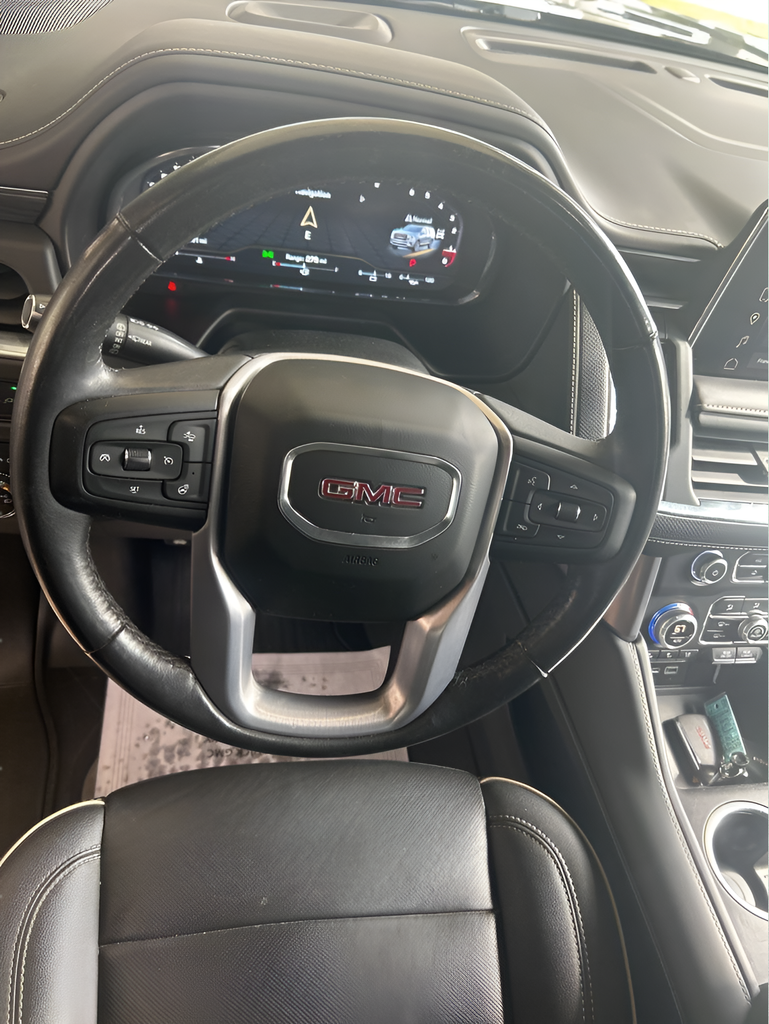 2022 GMC Yukon SLT