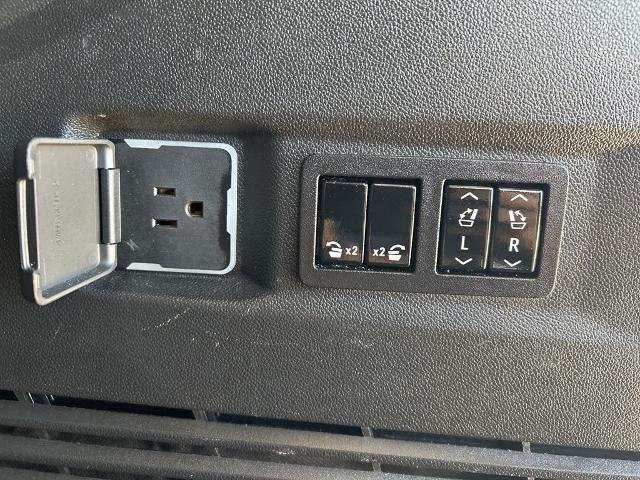 2022 GMC Yukon AT4