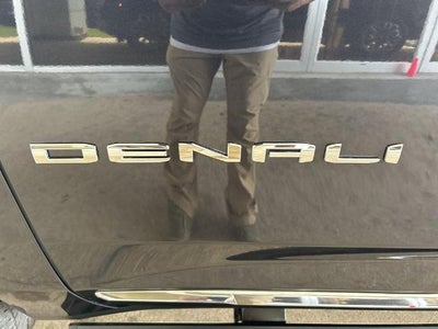 2023 GMC Yukon XL Denali Ultimate
