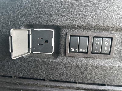 2024 GMC Yukon XL Denali Ultimate