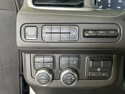 2024 GMC Yukon XL Denali Ultimate