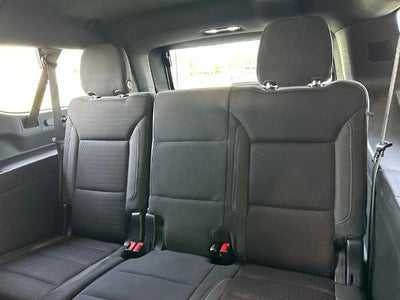 2023 Chevrolet Suburban LS