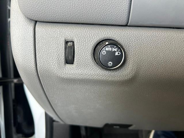 2022 GMC Canyon Elevation Standard