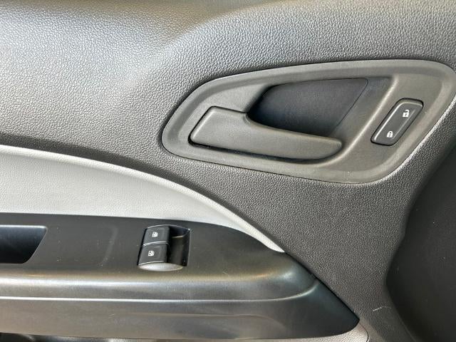 2022 GMC Canyon Elevation Standard