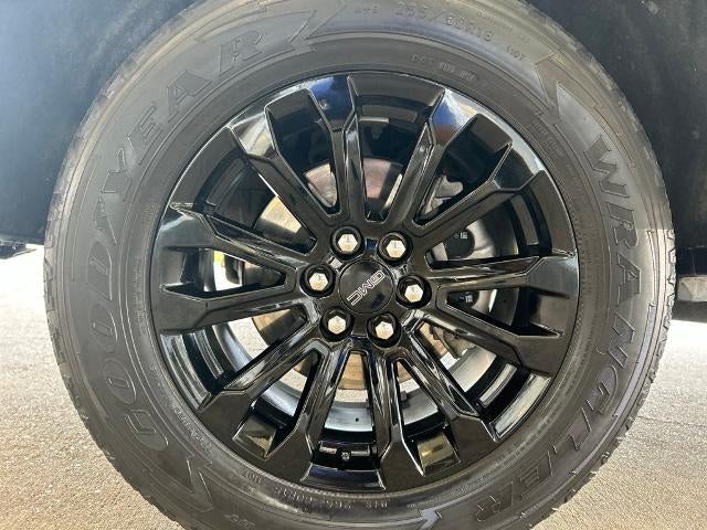 2022 GMC Canyon Elevation Standard