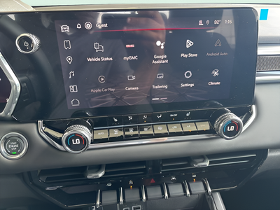 2026 GMC Canyon Elevation