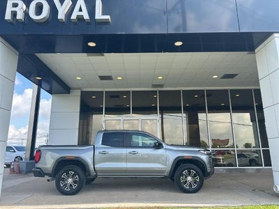 2025 GMC Canyon AT4