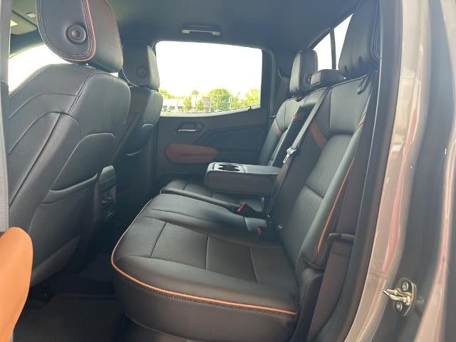 2025 GMC Canyon AT4