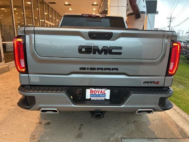 2025 GMC Sierra 1500 AT4