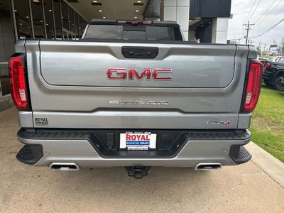 2024 GMC Sierra 1500 AT4