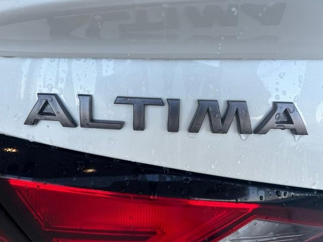 2023 Nissan Altima 2.0 SR