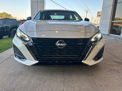 2023 Nissan Altima 2.0 SR