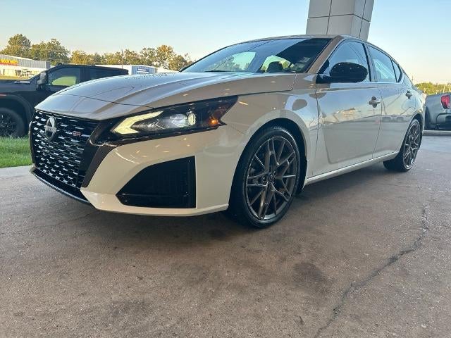 2023 Nissan Altima 2.0 SR