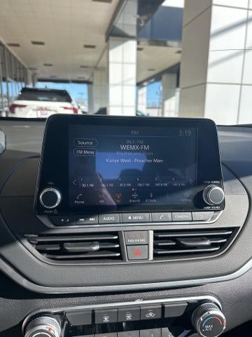 2025 Nissan Altima S FWD