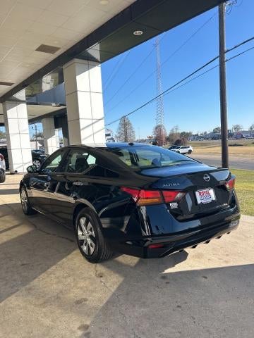 2025 Nissan Altima S FWD