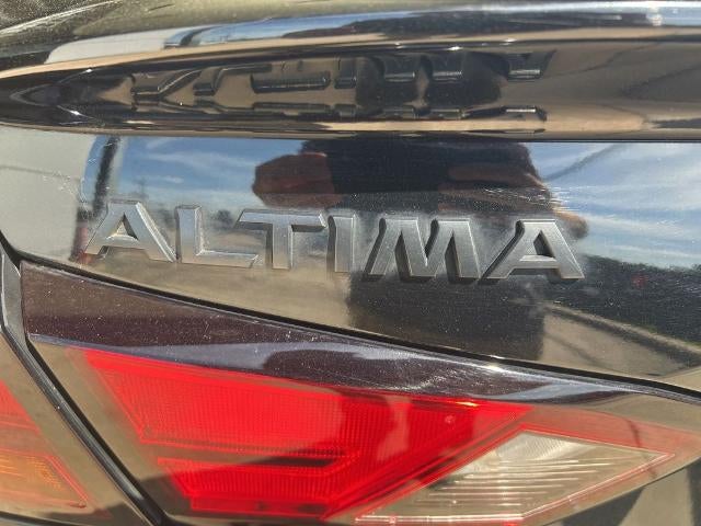 2022 Nissan Altima SR Intelligent AWD