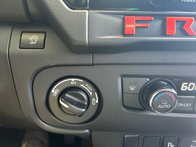 2025 Nissan Frontier Crew Cab PRO-4X 4x4