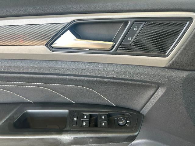 2020 Volkswagen Atlas Cross Sport 2.0T SEL